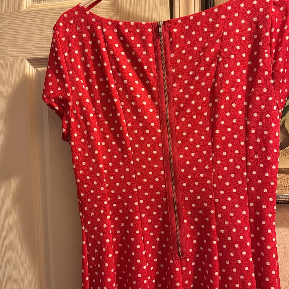 Dress - Picture 3 of 3